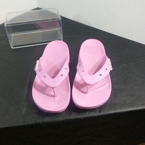 Crocs Mens SZ 11 Pink Comfort Classic Thong Flip Flops Waterproof Sandals .